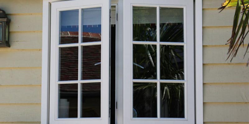 پنجره در نمای ساختمان - نجره‌های تک‎حالته